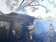 В Октябрьске загорелся частный дом на 100 "квадратах"