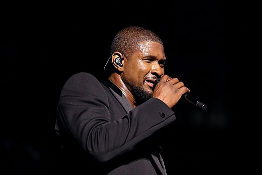 Ашер поделился секретом, который помогает ему поддерживать форму после 45 лет