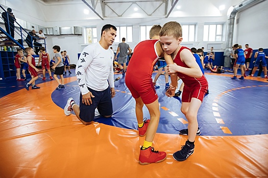 9 олимпийских чемпионов и 8 мест силы российского спорта