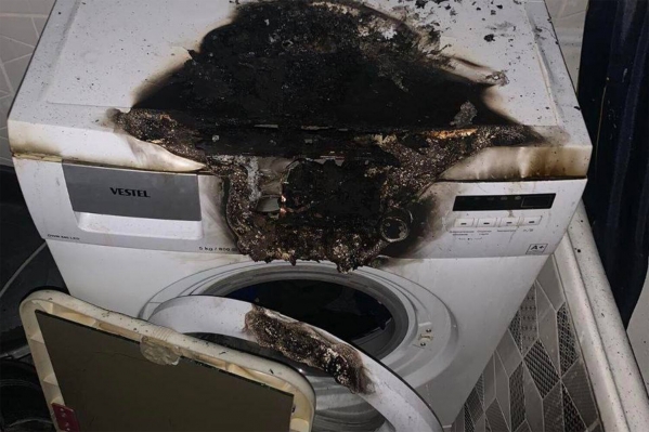 В челябинской квартире загорелась стиральная машина: школьница спасла брата и сестру