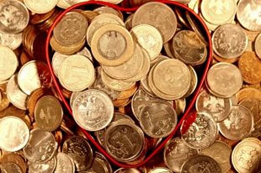 Более полутора тонн мелочи сдали южноуральцы банкам из своих копилок