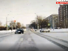 В микрорайоне Благовещенска автомобиль сбил двух пешеходов