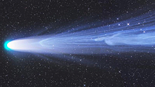 Распад кометы и крылатая аврора: объявлены победители конкурса на лучшего астрофотографа 2022 года
