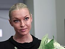На Волочкову подал в суд бывший ухажер