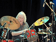 Умер участник группы Jethro Tull Джерри Конуэй