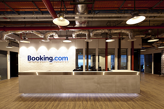 Российских клиентов Booking.com попросили предоставить налоговые данные из-за «налога на Google»
