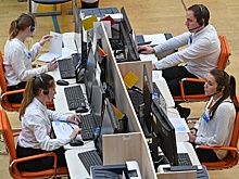 Соискатели все чаще выбирают вакансии с оплатой мобильной связи и бензина