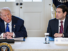 Рубио носит обувь не по размеру из-за Трампа