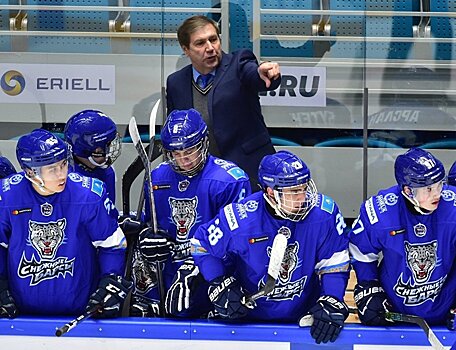 МХЛ: "Алтай" взял реванш у "Барсов" в казахстанском дерби