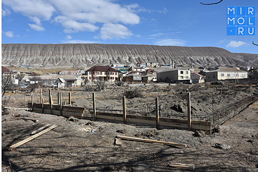 Строительство врачебной амбулатории началось в селе Муги Акушинского района