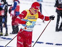 Александр Большунов восстановился после травмы и выиграл первую медаль на этапе Кубке мира — результаты