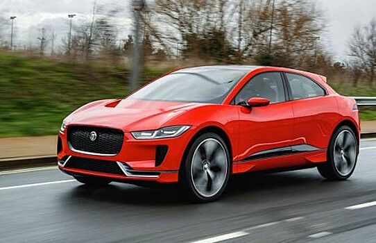 Покупателям первого электрического кроссовера Jaguar I-pace предложат дополнительный пакет услуг