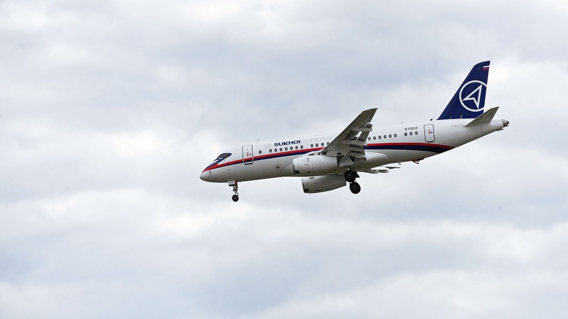 Самолет рейса Стамбул — Екатеринбург совершил экстренную посадку в аэропорту Сочи