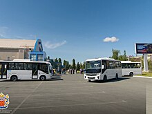 Новотроицку передали 17 новых автобусов