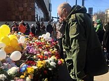 Бастрыкин возложил цветы к народному мемориалу