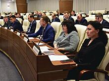 Муниципальные депутаты обсудили бюджетные вопросы на площадке прикамского Заксобрания