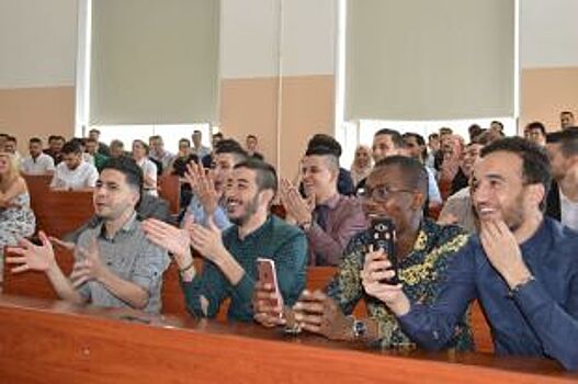 Более 80 студентов-иностранцев получили сертификаты РГРТУ