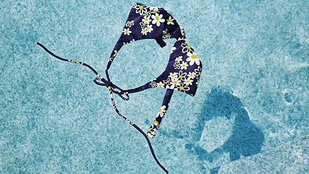 Секс в воде. Что нужно знать об интиме в море, реке или озере