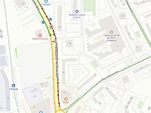 На Челнокова после столкновения легковушек заблокирован выезд из города