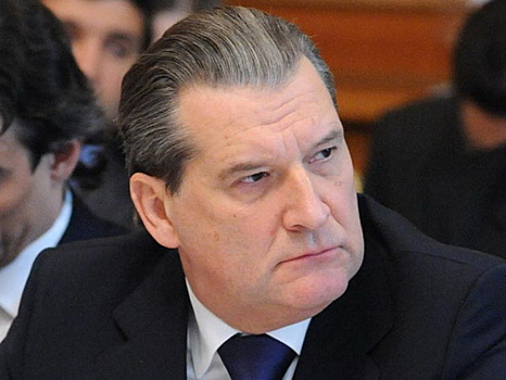 Александров отказался от должности первого зампреда сенатского комитета