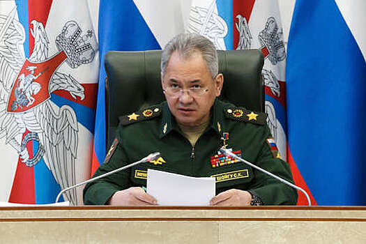 Шойгу: российская ПВО перехватывает большинство снарядов, которыми Украина бьет по ЗАЭС