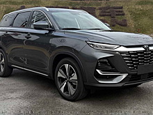 У Changan появится недорогой 7-местный кроссовер с «механикой»