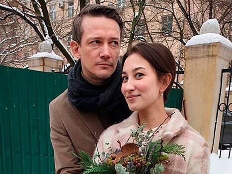 Друг Дудя и главный злодей из сериала «Чики» Гилев женился на юной журналистке