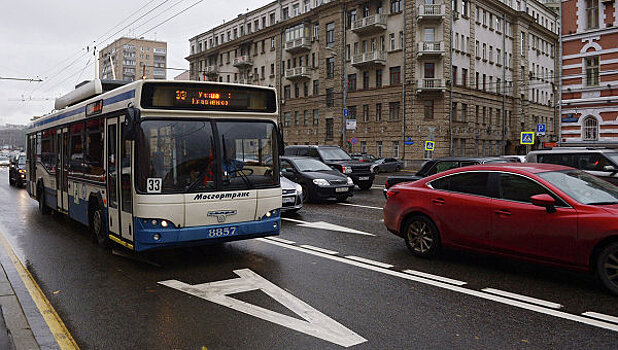 К началу осени на улицы выйдут 344 дополнительных автобуса