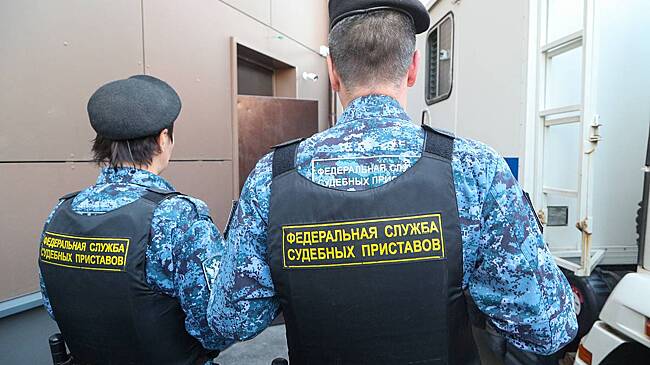 Бывшего матроса приговорили к пожизненному сроку за поджог российского ракетоносца. Моряк выступил против СВО и бежал на Украину