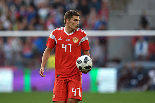 Экс-вратарь сборной России поддержал Зобнина после ошибки на Евро-2020