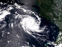 Генконсульство РФ призвало россиян покинуть территории в Индии из-за циклона "Дана"