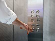 Вероятность хакерских атак на лифты в России оценили