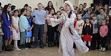 «Единая Россия» поздравила особенных детей и их родителей с Новым годом