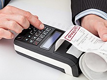 Турагентам напомнили о штрафах за работу без касс