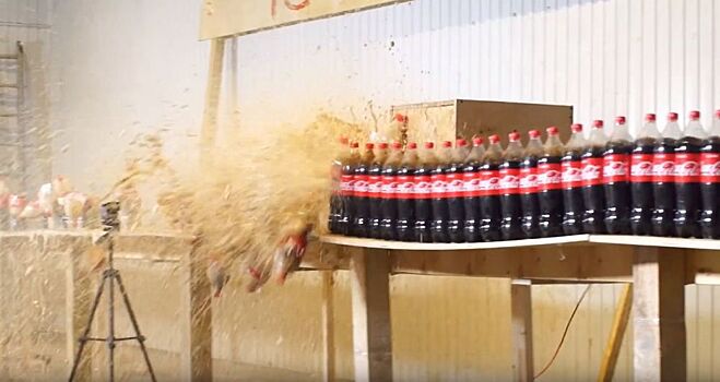 Сто бутылок колы против видеоблогеров: кто кого