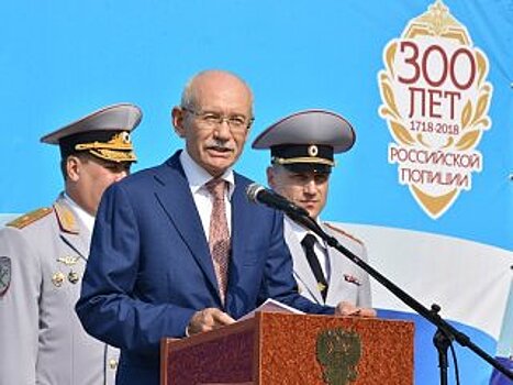 Рустэм Хамитов поздравил выпускников Уфимского юридического института в Уфе