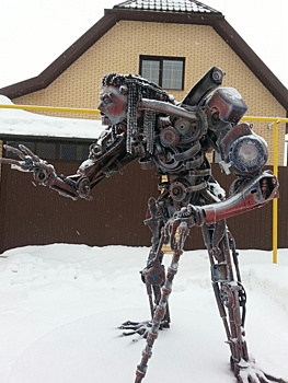 В Сызрани гигантский уличный робот изменит свою внешность