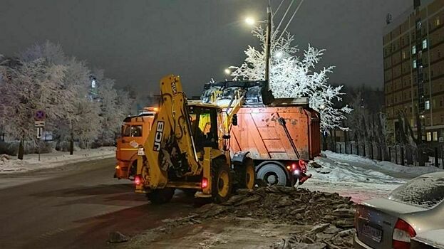 Ночью снег вывезут с 4 улиц Кирова