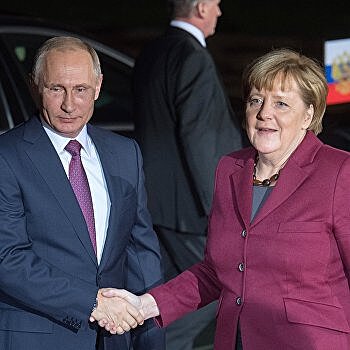 И пусть Меркель подождет: Путин едет на свадьбу в Австрию, а Украина вычеркивает ее из друзей