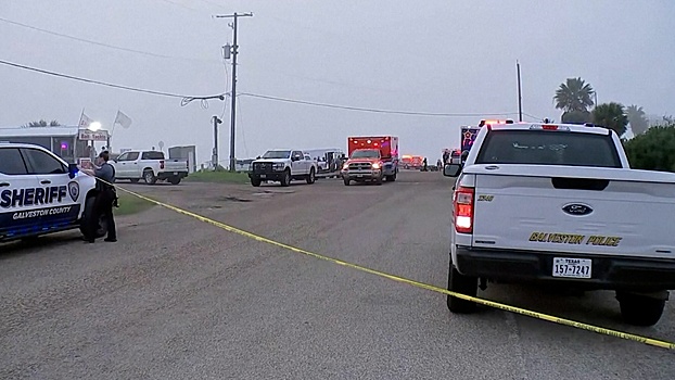 Место крушения самолета мексиканских ВМС в Техасе сняли на видео