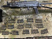 У жителя Запорожья изъяты незаконно хранившиеся автомат Калашникова и 137 патронов к нему