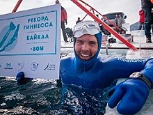 Российский фридайвер побил рекорд Гиннесса по погружению на Байкале