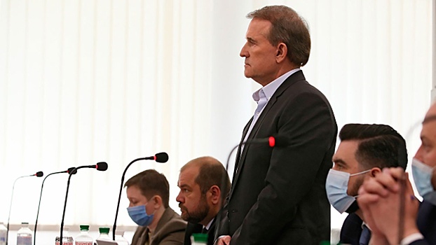 Украинскому политику Медведчуку продлили домашний арест