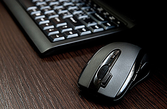 Он сражался за нравственность. Из-за кого блокируют порносайты?