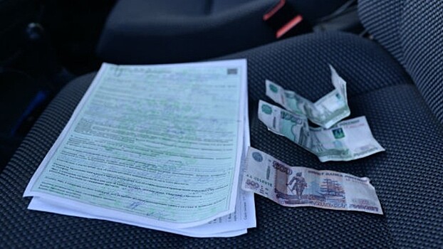 Попытка откупиться от ДПС обернулась для водителя «Камаза» уголовкой