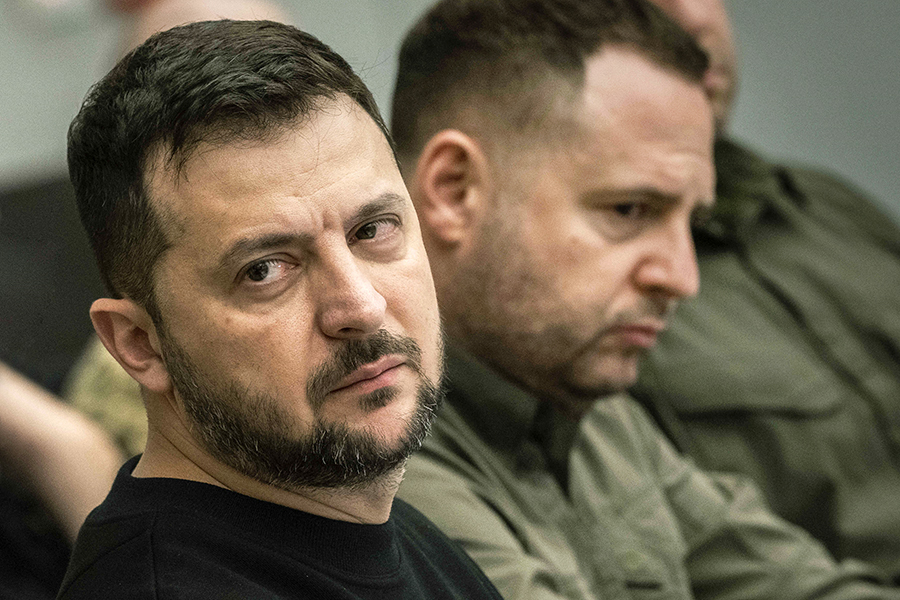 Зеленский сообщил об отставке Ермака