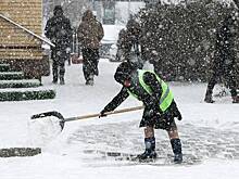 В российском городе потолок в доме продавило снегом