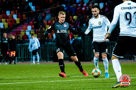 ФК "Акрон" занял первое место в ПФЛ по итогам осенней части чемпионата