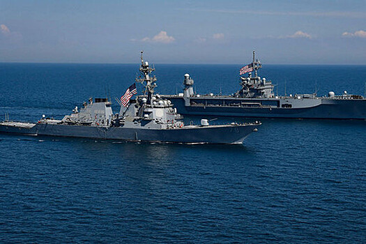 ВС США провели учения с боевой стрельбой в Персидском заливе