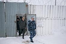 Новосибирский суд досрочно освободил осужденного за мошенничество чиновника